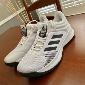 Adidas shoes (Men sz 10.5)